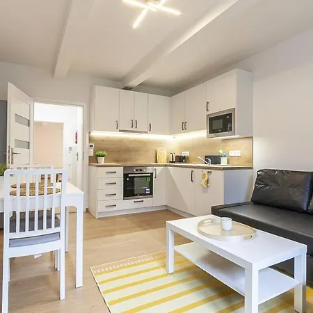 Peaceful & Quiet Flat Near Park + Parking 公寓 布拉格