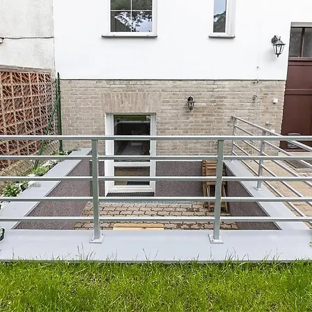 Peaceful & Quiet Flat Near Park + Parking Apartment Prague